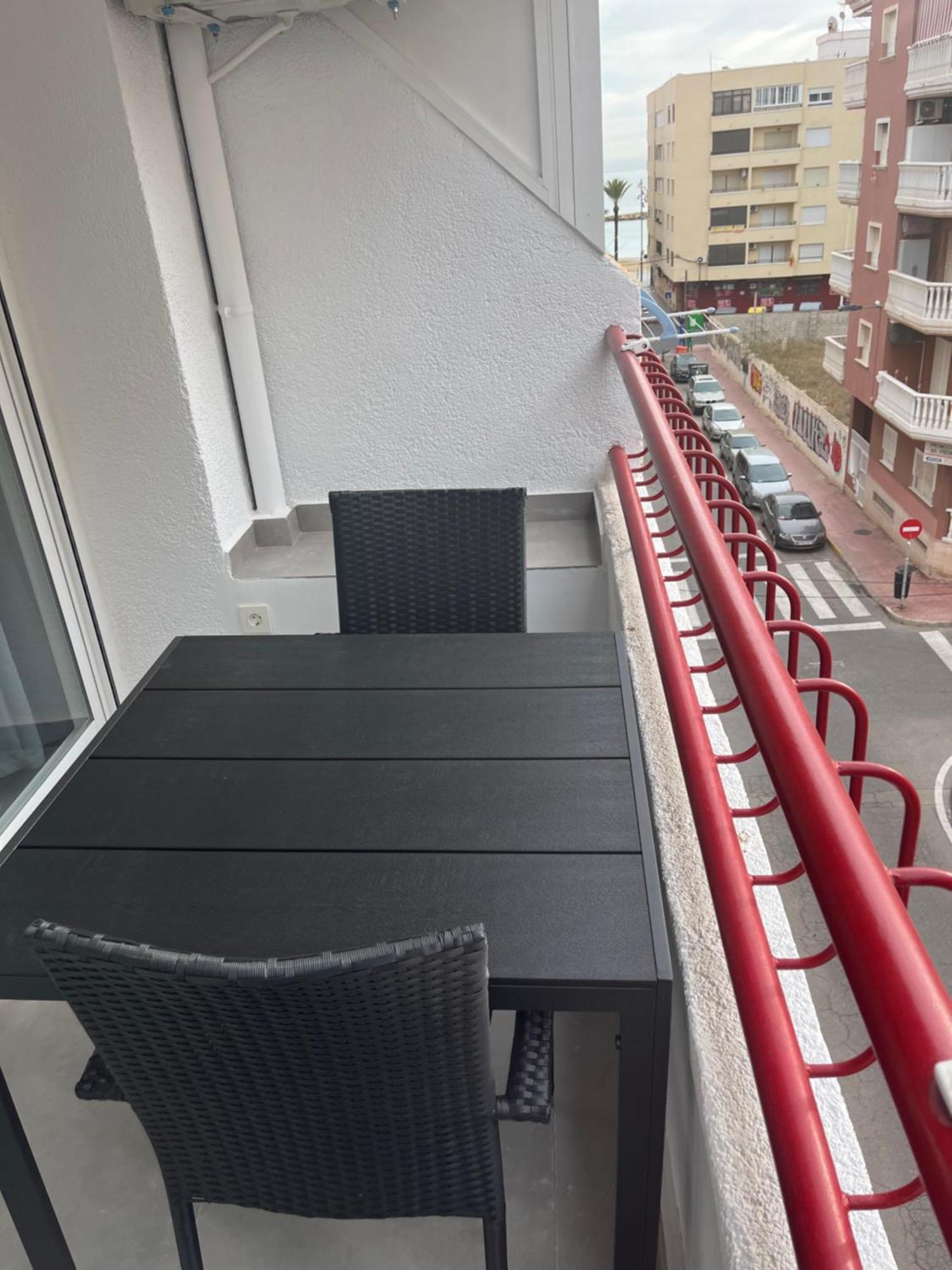Apartment 1 Minute Walking From Playa Del Cura ตอร์เรเวียคา ภายนอก รูปภาพ